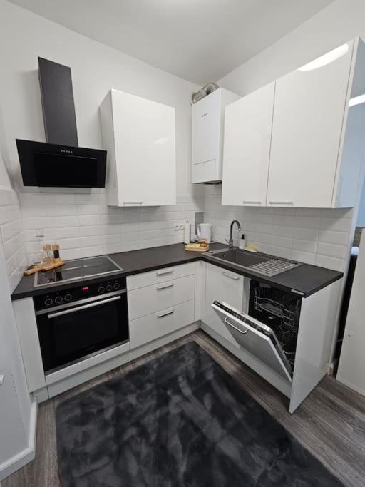 Affordable Suite In Vienna'S Hotpoint Εξωτερικό φωτογραφία